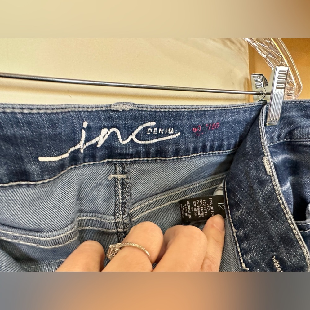 Women’s INC Preloved Denim Bootleg Curvy Fit Jeans, Size 12 - Picture 9 of 15